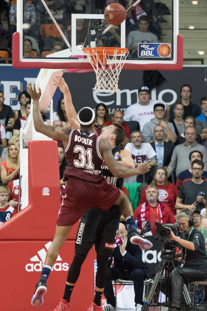 迫使他失误 迫使他失误