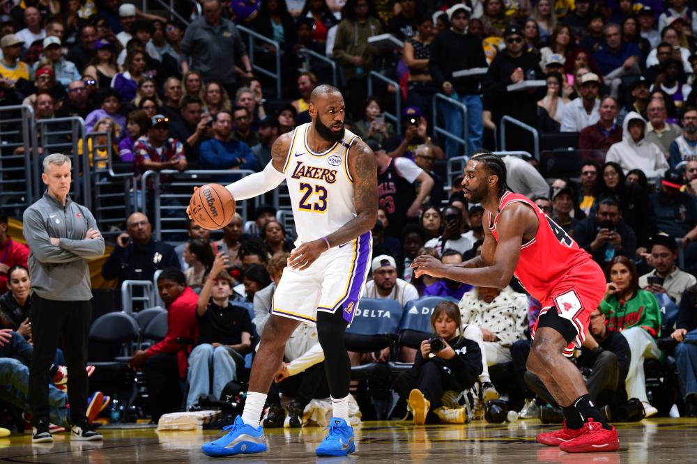 斯特的宣布 斯特的宣布